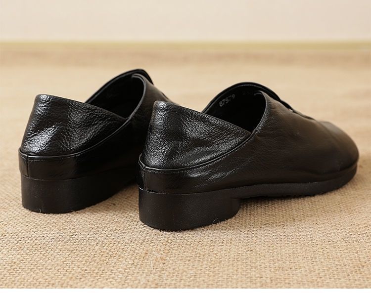 Sapato Ortopédico de Couro Feminino